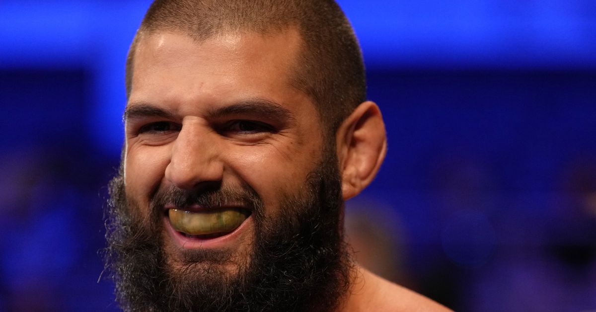 Con Antonio Trocoli fuera, Oumar Sy ahora se encuentra con el recién llegado Tuco Tokkos en UFC Vegas 92