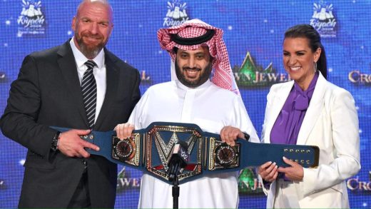El presidente de TKO, Mark Shapiro, comenta sobre la posibilidad de más eventos de la WWE en Arabia Saudita