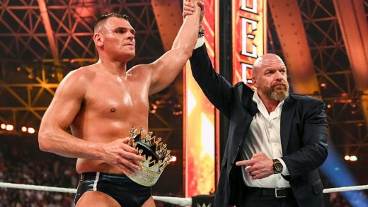 Eric Bischoff reacciona al final del combate de la WWE entre GUNTHER y Randy Orton