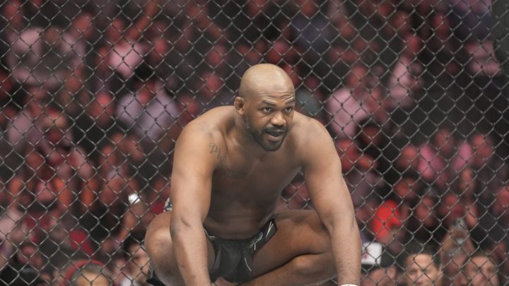 Jon Jones revela 'tengo una fecha' para el regreso de UFC, acuerdo verbal vigente