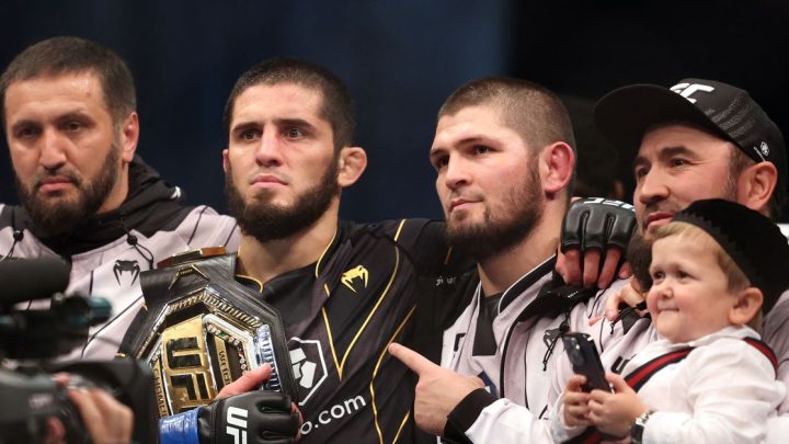 Khabib Nurmagomedov será el esquinero de Islam Makhachev en UFC 302