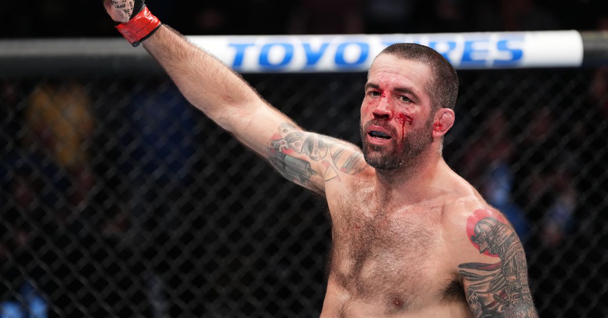 Matt Brown derramó una lágrima tras decirle a UFC que se retiraba: 'Un pedazo de ti muere'