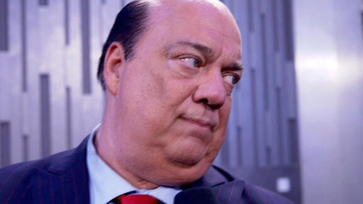 Paul Heyman emite una terrible advertencia sobre WWE SmackDown mientras Lyon canta 'Queremos a Roman'