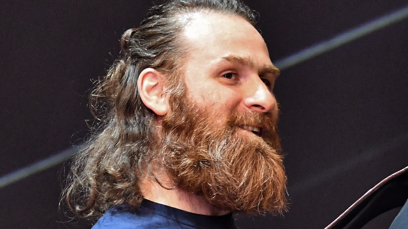 Sami Zayn retiene el título intercontinental de la WWE en Jeddah con una asistencia accidental