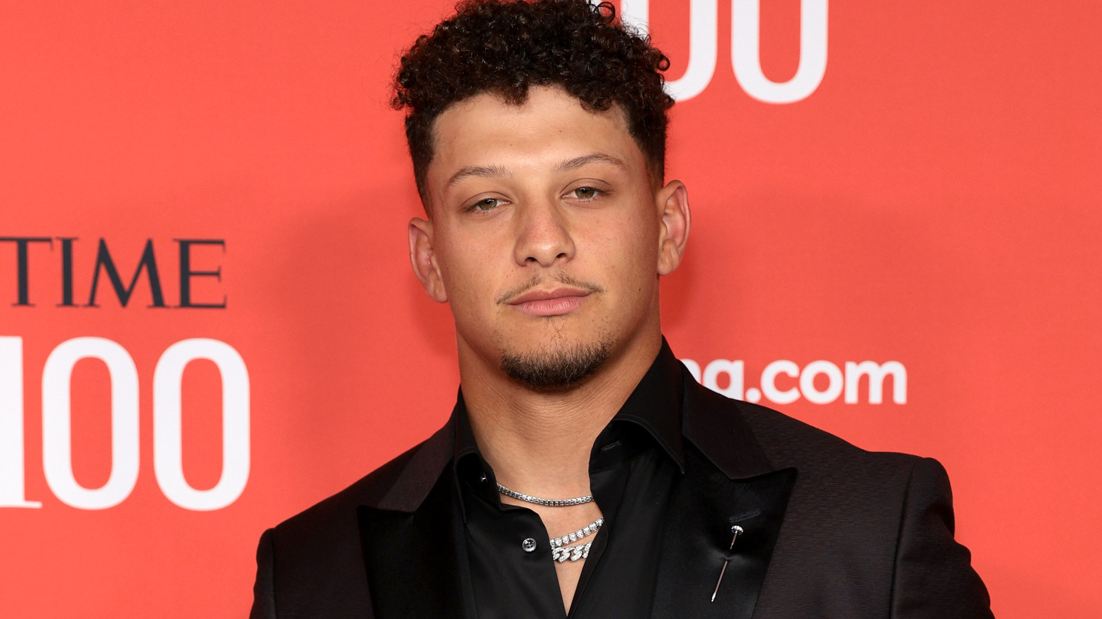 Triple H reacciona cuando Patrick Mahomes dice que quiere luchar para la WWE