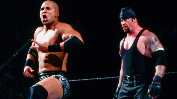 El miembro del Salón de la Fama de la WWE, The Undertaker y Maven, hablan sobre la infame eliminación del Royal Rumble