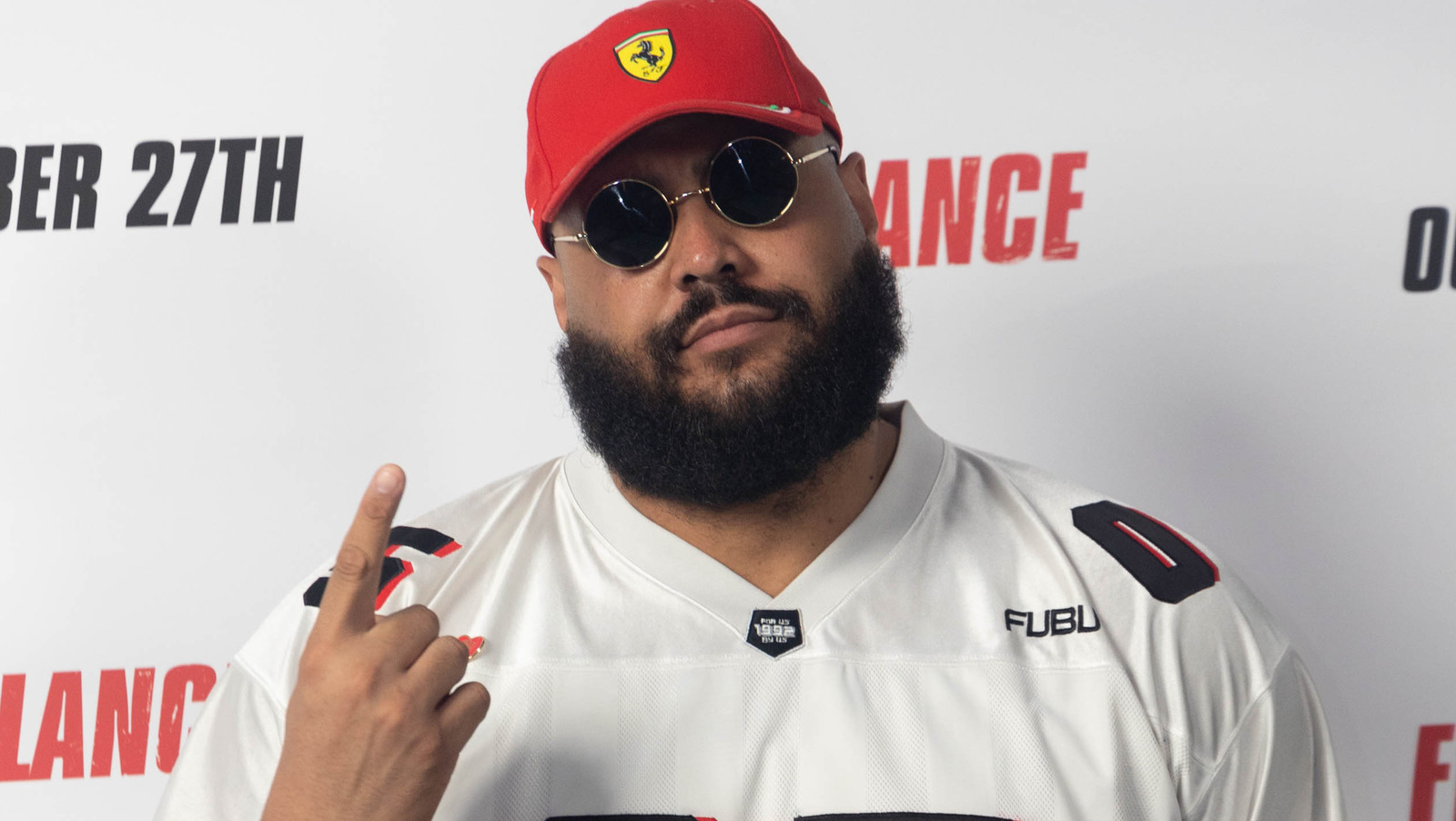 AJ Francis reacciona al ganar el título de medios digitales de TNA