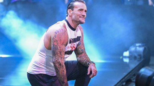 CM Punk saca a McIntyre de la victoria del WHC en su ciudad natal en WWE Clash At The Castle
