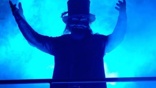 El código QR de WWE Raw finalmente confirma la fecha de llegada del nuevo establo temático en torno a Bray Wyatt