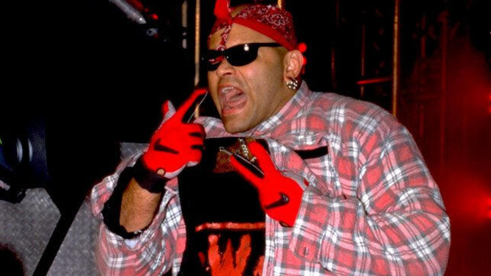 Konnan señala a los miembros del Salón de la Fama de la WWE cuando habla de la desaparición de la WCW