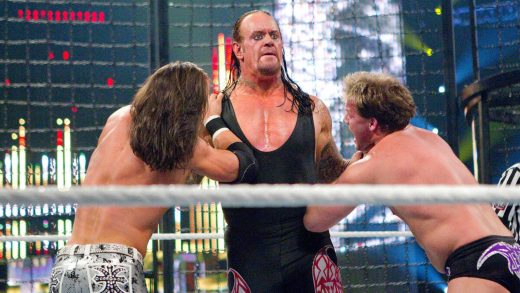 La leyenda de la WWE The Undertaker recuerda el momento aterrador en el que estuvo en llamas en Elimination Chamber