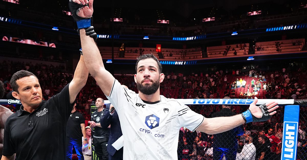 Nassourdine Imavov sobre el controvertido paro de Jared Cannonier en UFC Louisville: "Fue la decisión correcta"