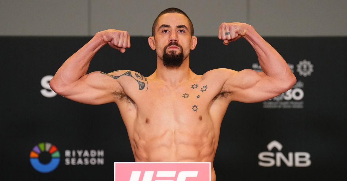 Resultados del pesaje de UFC en Arabia Saudita: Robert Whittaker e Ikram Aliskerov a punto para la pelea de contendientes de peso mediano
