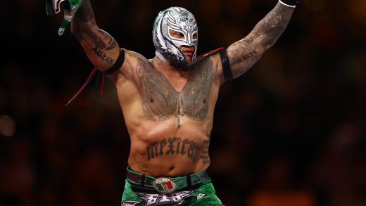 Rey Mysterio, miembro del Salón de la Fama de la WWE, habla sobre su posible retiro