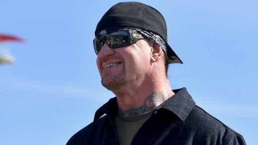 The Undertaker explica la icónica escena de risa con la estrella de la WWE Brock Lesnar