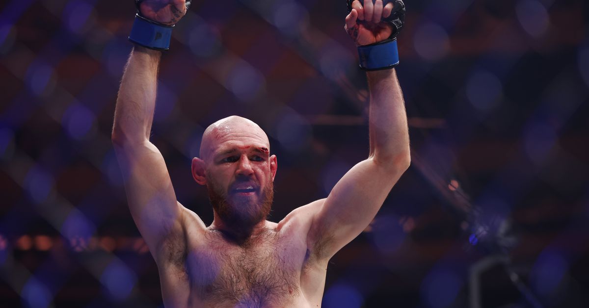 Viacheslav Borshchev vs. James Llontop programado para el evento UFC del 24 de agosto