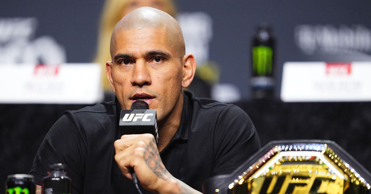 Vídeo de la conferencia de prensa de la UFC 303