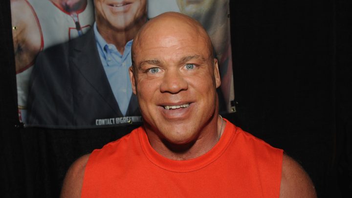 El miembro del Salón de la Fama de la WWE, Kurt Angle, habla sobre lo que necesitaría para volver como manager