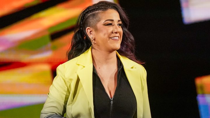 Bayley de la WWE revela cómo su personaje cambió de Hugger a Heel