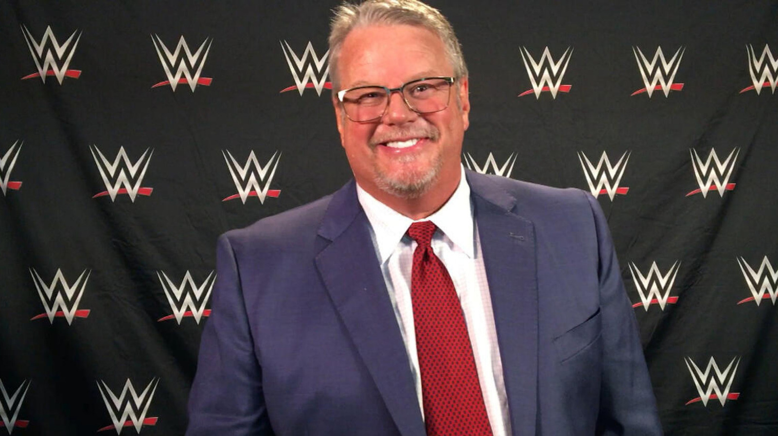 Bruce Prichard llama a este ex líder de la WWE "una figura de dibujos animados que cobra vida"