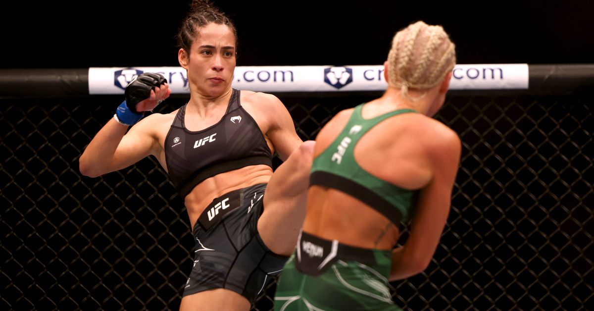 Bruna Brasil explica a Caio Borralho como entrenador principal y predice el final de Molly McCann en UFC 304