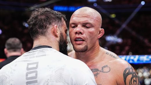 Informe matutino: la triste derrota de Anthony Smith en UFC 303 "probablemente sea el último clavo en el ataúd" para sus esperanzas de título