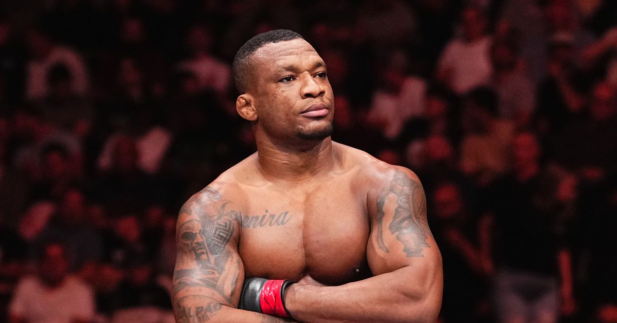 Jailton Almeida insta a Cyril Gane a aceptar la pelea 'eliminadora del título' en UFC Paris: 'No hay forma de que esta pelea llegue tan lejos'