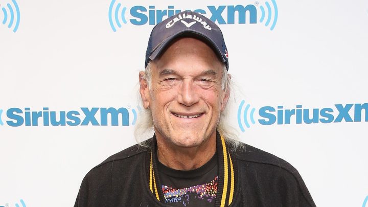 Jesse Ventura invoca a CM Punk en su regreso a la WWE