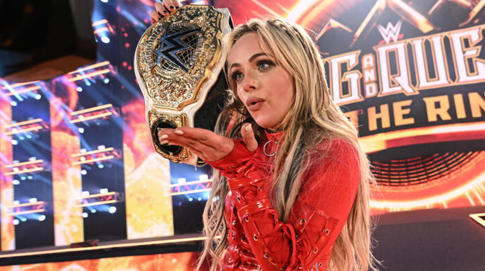 La estrella de la WWE Liv Morgan se superpone a un meme popular para su gira Revenge