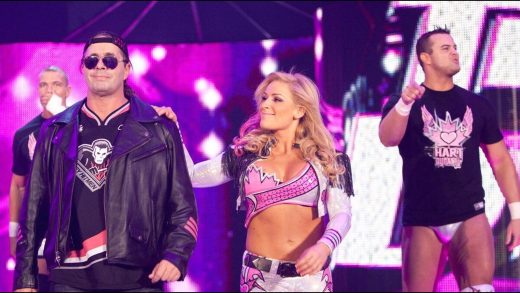 Natalya de la WWE habla sobre rendir homenaje a su familia y raíces con su equipamiento