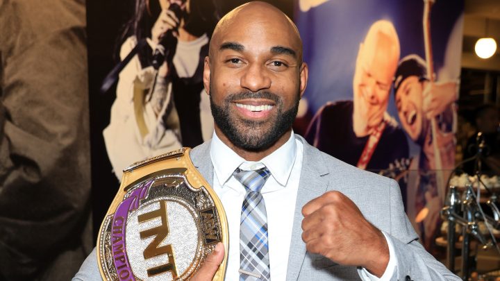 Scorpio Sky habla sobre los obstáculos que enfrenta AEW luego de recuperarse de una lesión