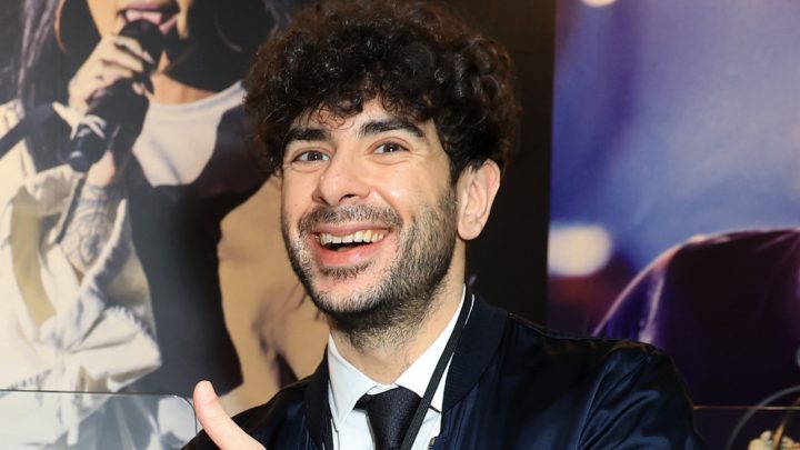 Tony Khan responde a los informes sobre un posible espectáculo en el estadio AEW en 2025