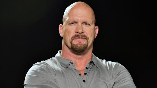 El miembro del Salón de la Fama de la WWE Stone Cold Steve Austin habla sobre su ausencia en WrestleMania 40