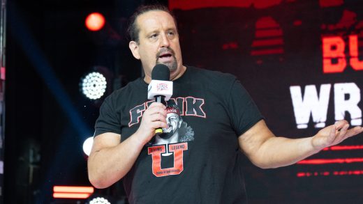 A Tommy Dreamer le encantó esta promoción de la "vieja escuela" en WWE Raw