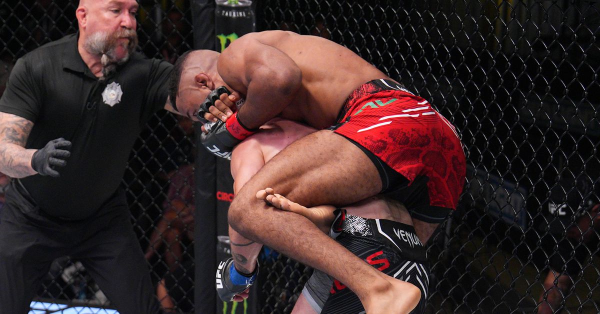 Bonos de UFC Vegas 95: solo se entregaron 3 premios después de una cartelera mediocre