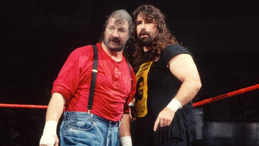 Bruce Prichard recuerda los orígenes del truco de Terry Funk para el personaje de Charlie la Motosierra