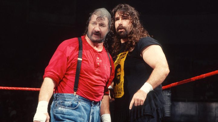 Bruce Prichard recuerda los orígenes del truco de Terry Funk para el personaje de Charlie la Motosierra