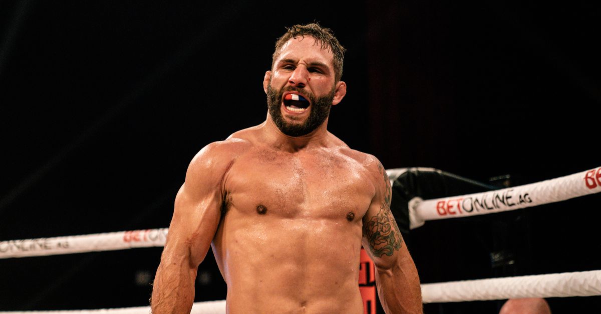 Chad Mendes aún tiene contrato con UFC y cita condiciones para un posible regreso