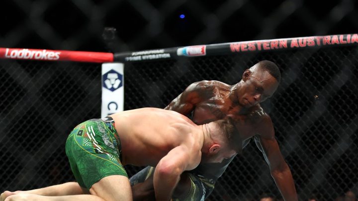 Israel Adesanya habla del 'error' que le costó la pelea de UFC 305 contra Dricus du Plessis