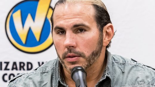 Matt Hardy recuerda la novatada que él y su hermano sufrieron por parte de un miembro del Salón de la Fama de la WWE