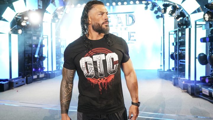 Noticias tras bastidores sobre un posible cambio en la presentación de Roman Reigns antes de WWE SmackDown