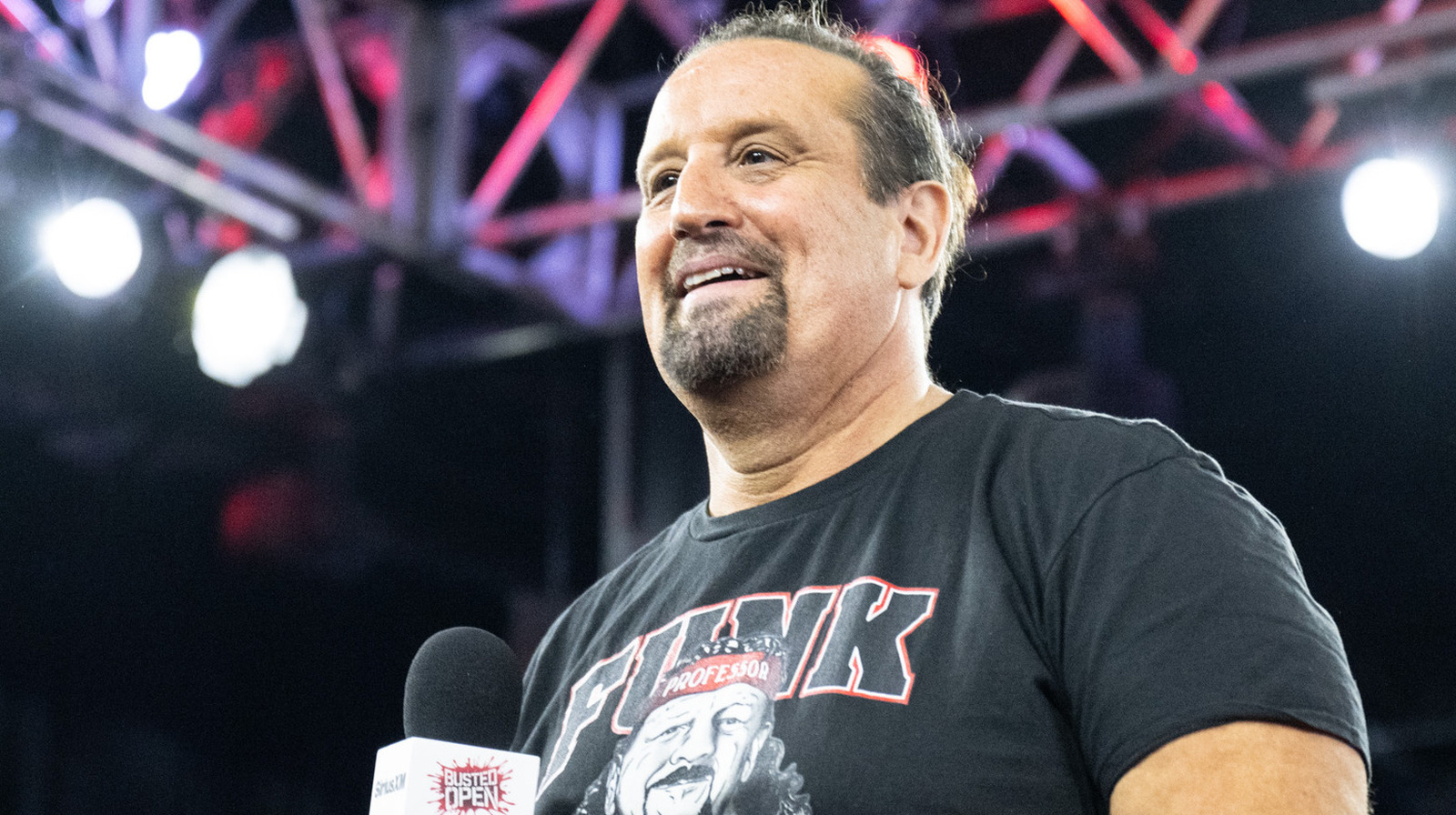 Tommy Dreamer reacciona al debut de Wyatt Sicks en el ring en WWE Raw