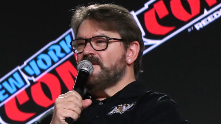 Tony Schiavone dice que hay "muchas posibilidades" de que AEW visite esta nación europea