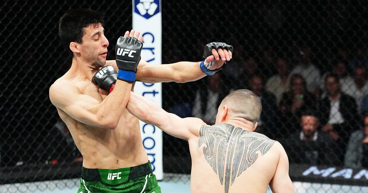 Vídeo de UFC 305: Kai Kara-France derrota a Steve Erceg con un sorprendente nocaut en el primer asalto