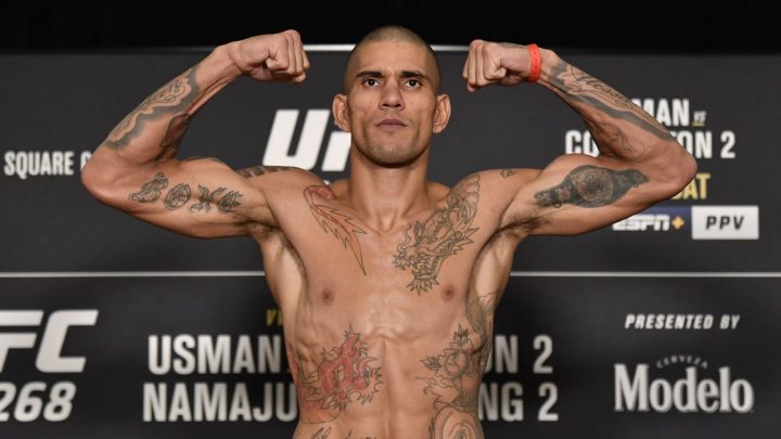 Alex Pereira dispuesto a cortar 'una vez más' al peso mediano para enfrentar a Dricus du Plessis después del UFC 307