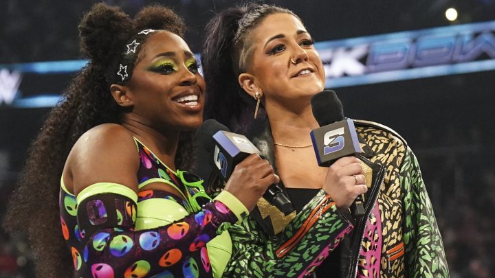 Bayley y Naomi vencen a Nia Jax en WWE SmackDown, aún se desconoce quién será la retadora de Bad Blood