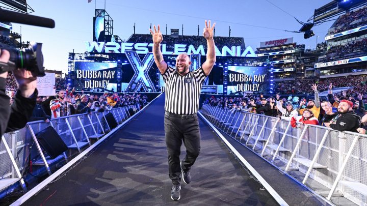 Bully Ray examina las opciones creativas de WWE para la lucha por el título femenino de NXT en el estreno de CW