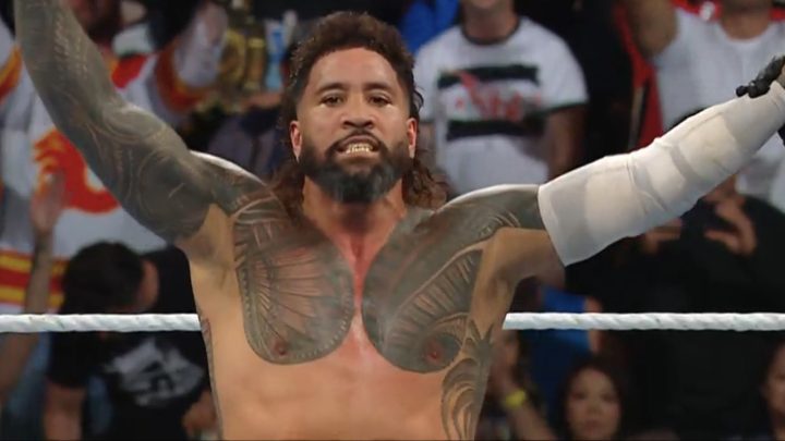 Jey Uso gana el evento principal de Raw en WWE y desafiará a Bron Breakker por el título intercontinental