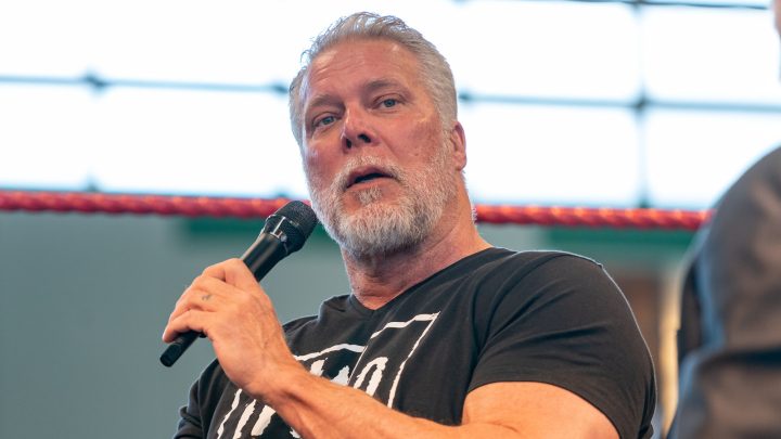 Kevin Nash, miembro del Salón de la Fama de la WWE, explica por qué Logan Paul no es uno de "los chicos"