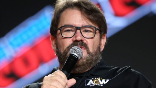 La divertida respuesta de Tony Schiavone a los 'intentos de asesinato' en AEW All Out 2024